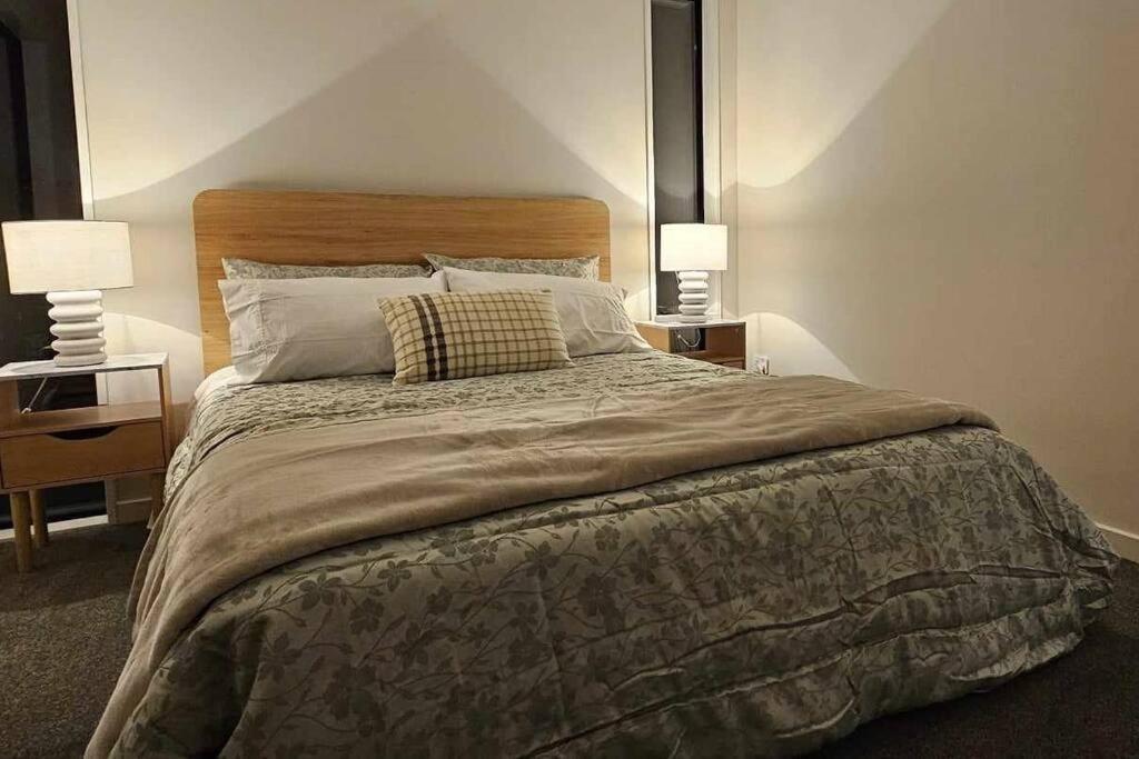2-Bedroom Ensuite, Close To City, Comfortable, Accessible With Own Parking Christchurch Bagian luar foto